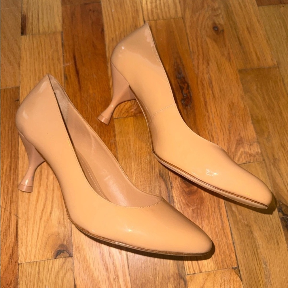 Larroude Michelle Lo Classic Tan Nude Neutral Pumps Heels 7.5 New - Picture 2 of 8